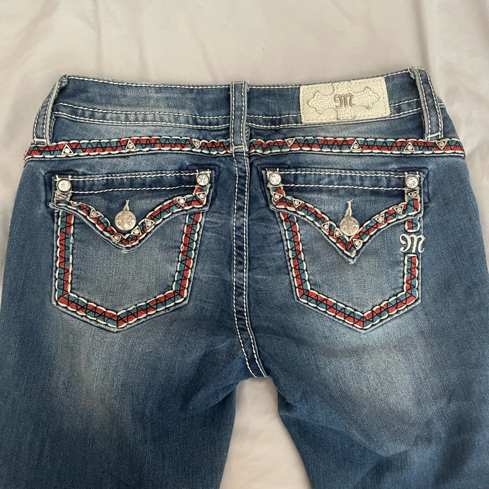 MISS ME: Mid Rise Slim Bootcut Jeans